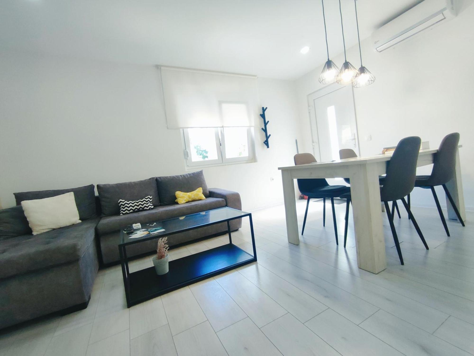 Apartament Garden Sutomiscica Zewnętrze zdjęcie