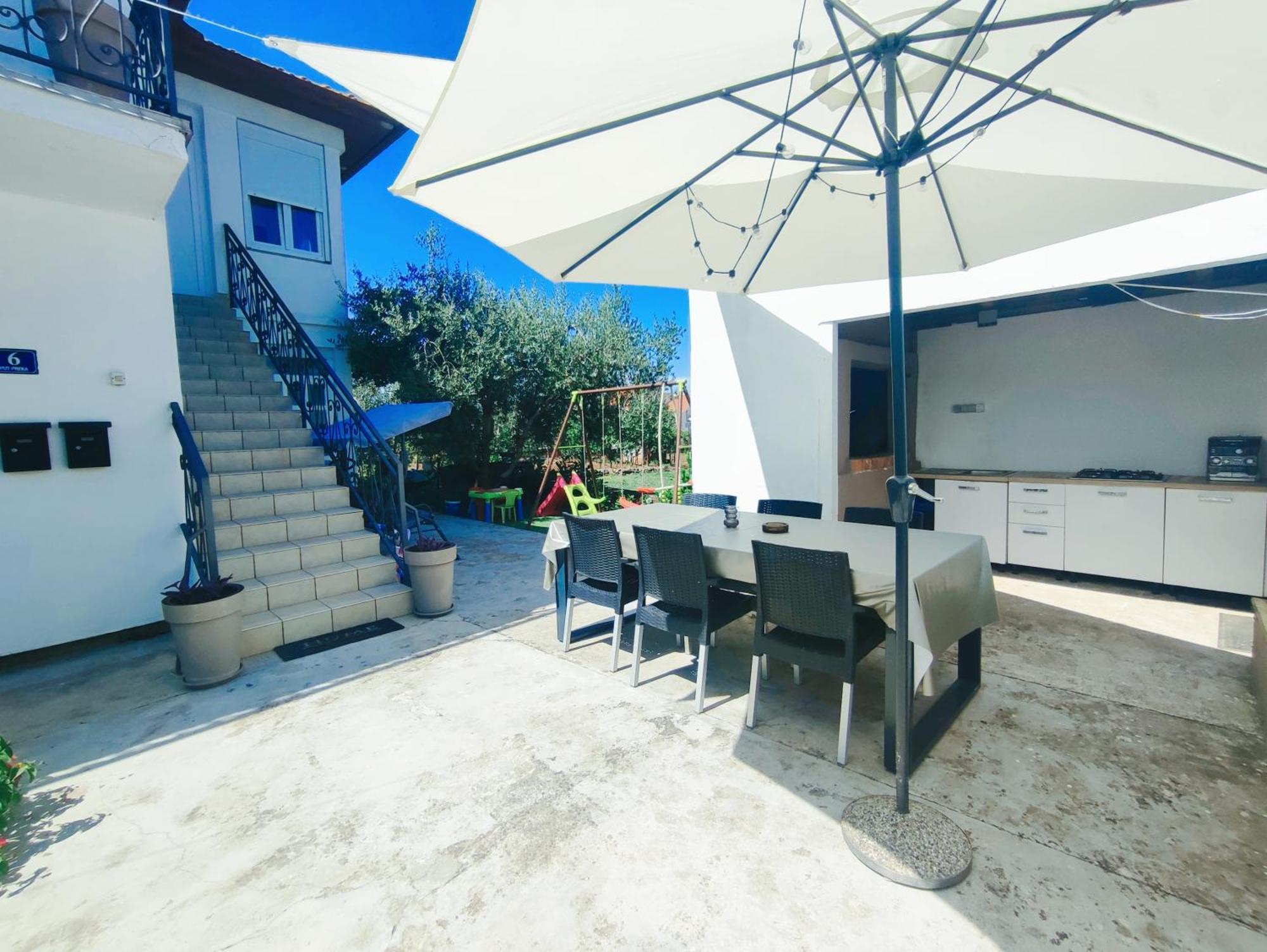 Apartament Garden Sutomiscica Zewnętrze zdjęcie