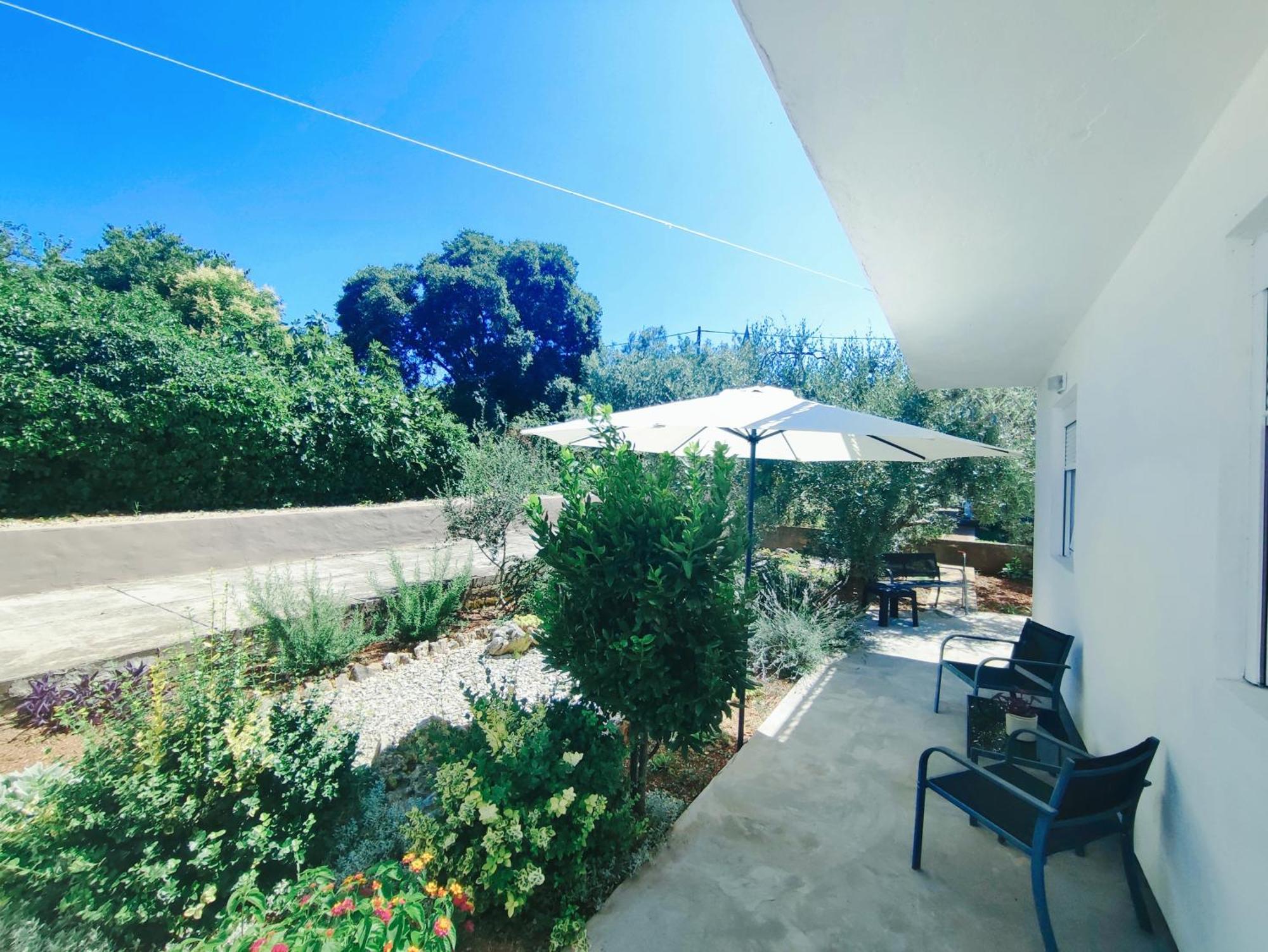 Apartament Garden Sutomiscica Zewnętrze zdjęcie