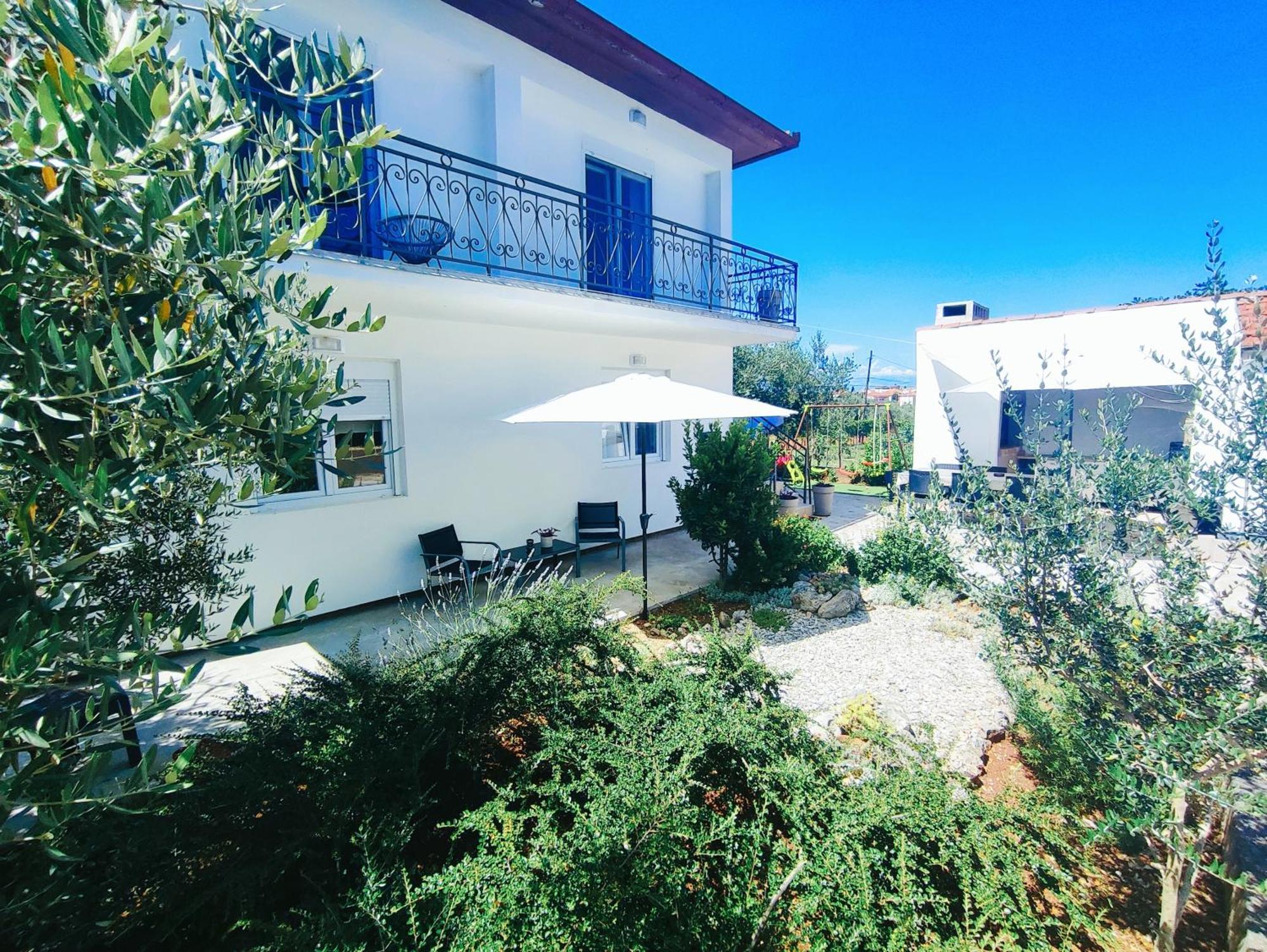 Apartament Garden Sutomiscica Zewnętrze zdjęcie